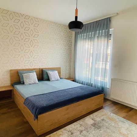 Tower Apartment Prisztina Zewnętrze zdjęcie