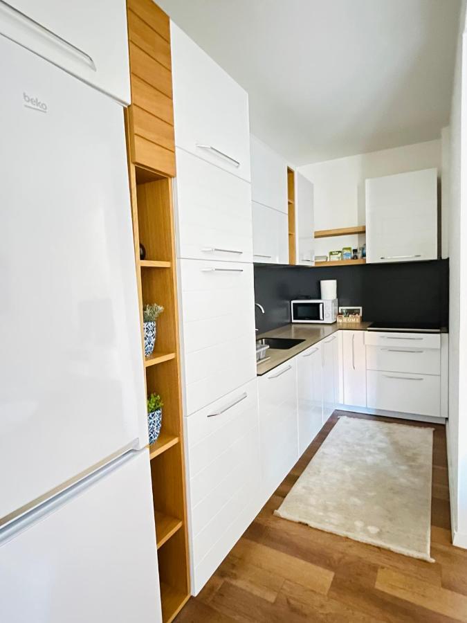 Tower Apartment Prisztina Zewnętrze zdjęcie